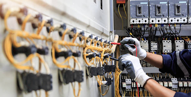 Professional Electrician technician working in Lewisburg, OH